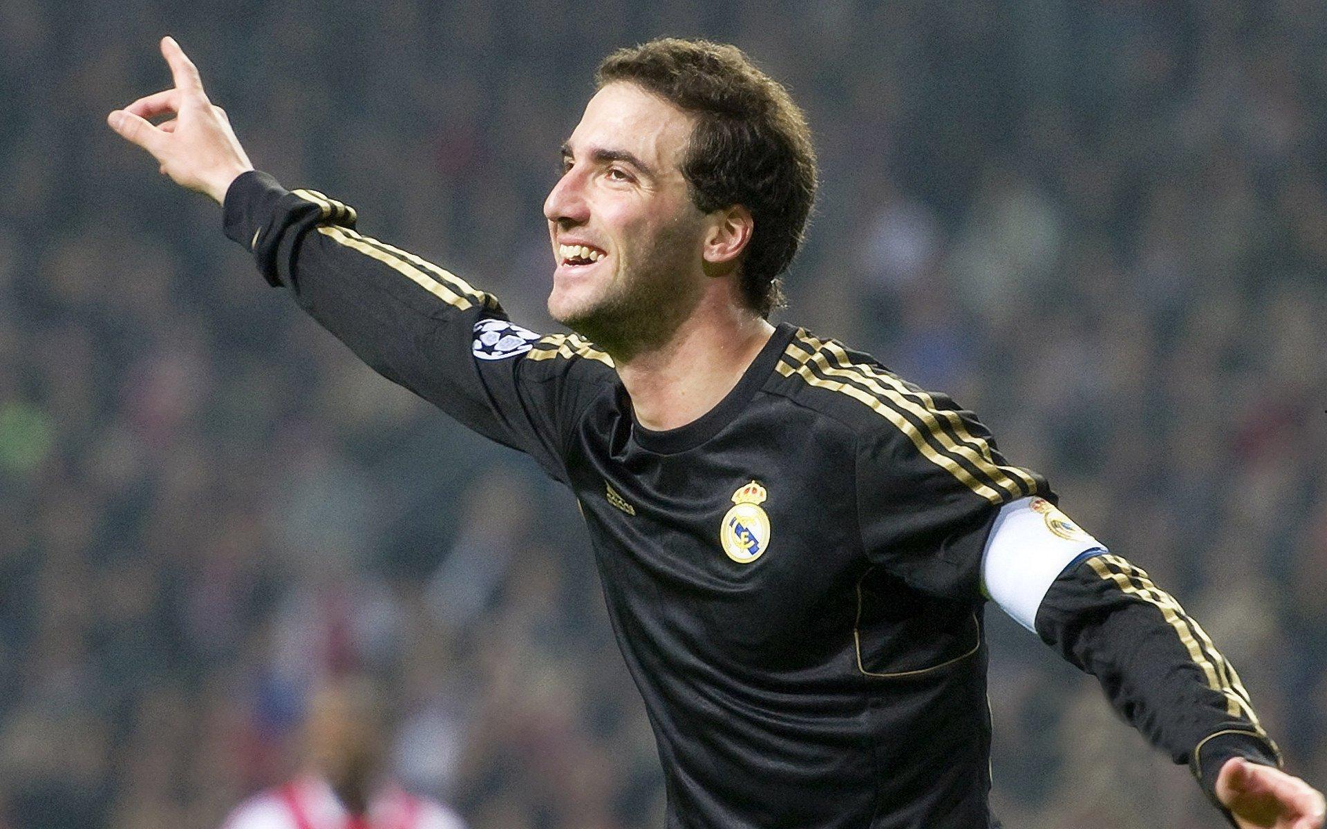 法国新星引豪门争夺，尤文、斯图加特与洛里昂紧盯U20主力右闸贝尤库