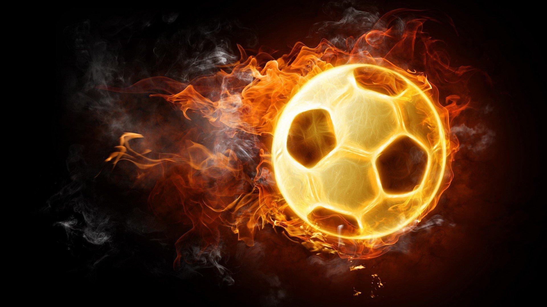 17岁天才闪耀欧洲之巅！卡尔连续三轮欧冠破门改写历史，最年轻纪录诞生